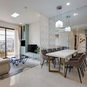 Smile Home - Saigonroyal - Tresor Apartment - Center District 4